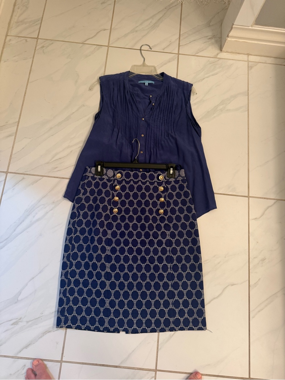 ANTONIO MELANI Navy Geometric Gold-Button Pencil Skirt